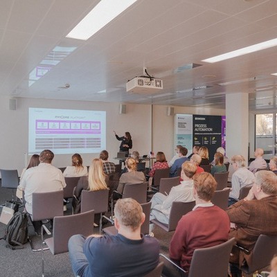 Foto LifeStyle Connect 2024 - Vortrag Pimcore Copilot